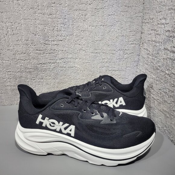 Hoka One One Clifton 10 Men's Size US 12D Black White Athletic Running Sneakers. - Picture 9 of 14